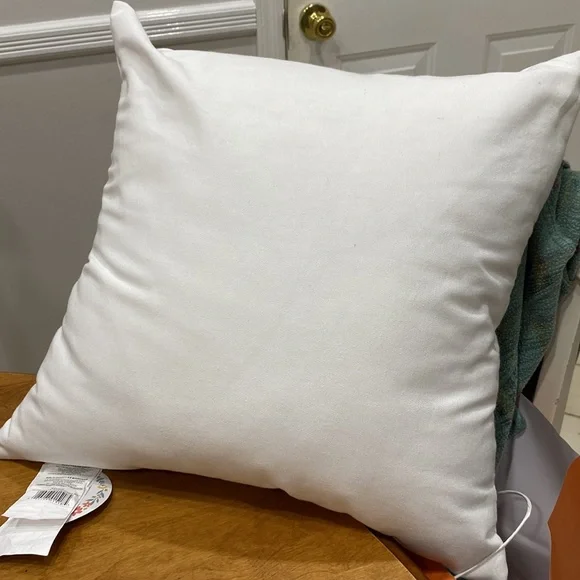 NWT.  Spring dogs, 18’ X 18”, throw pillow. - Picture 6 of 11